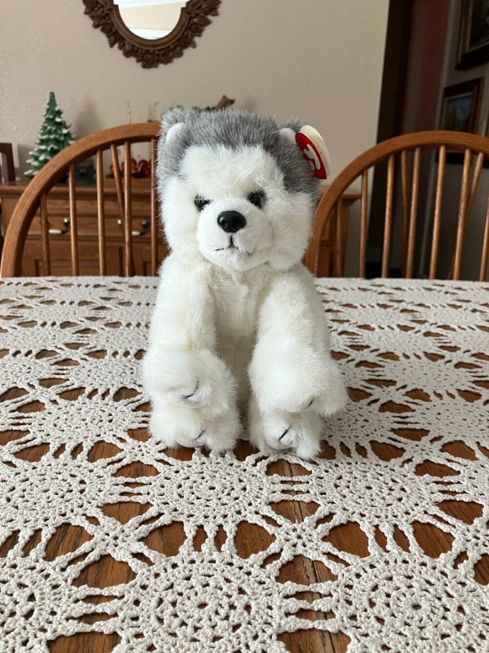 Retired 1997 TY Classic 10” Plush Husky Dakota with Tags